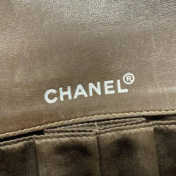 Auth CHANEL New Travel Line / Chocolate Bar Stitch Khaki Dark Brown - Picture 14 of 14